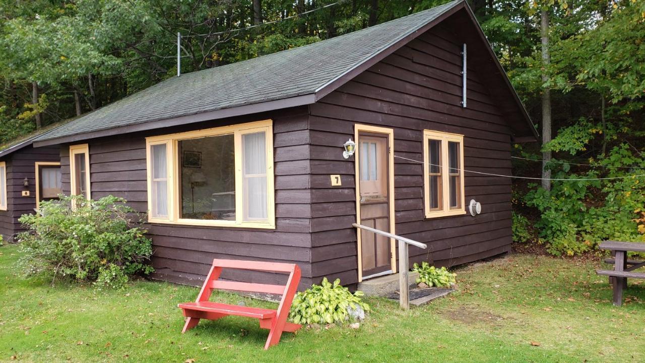 Miners' Bay Lodge Minden Exterior foto